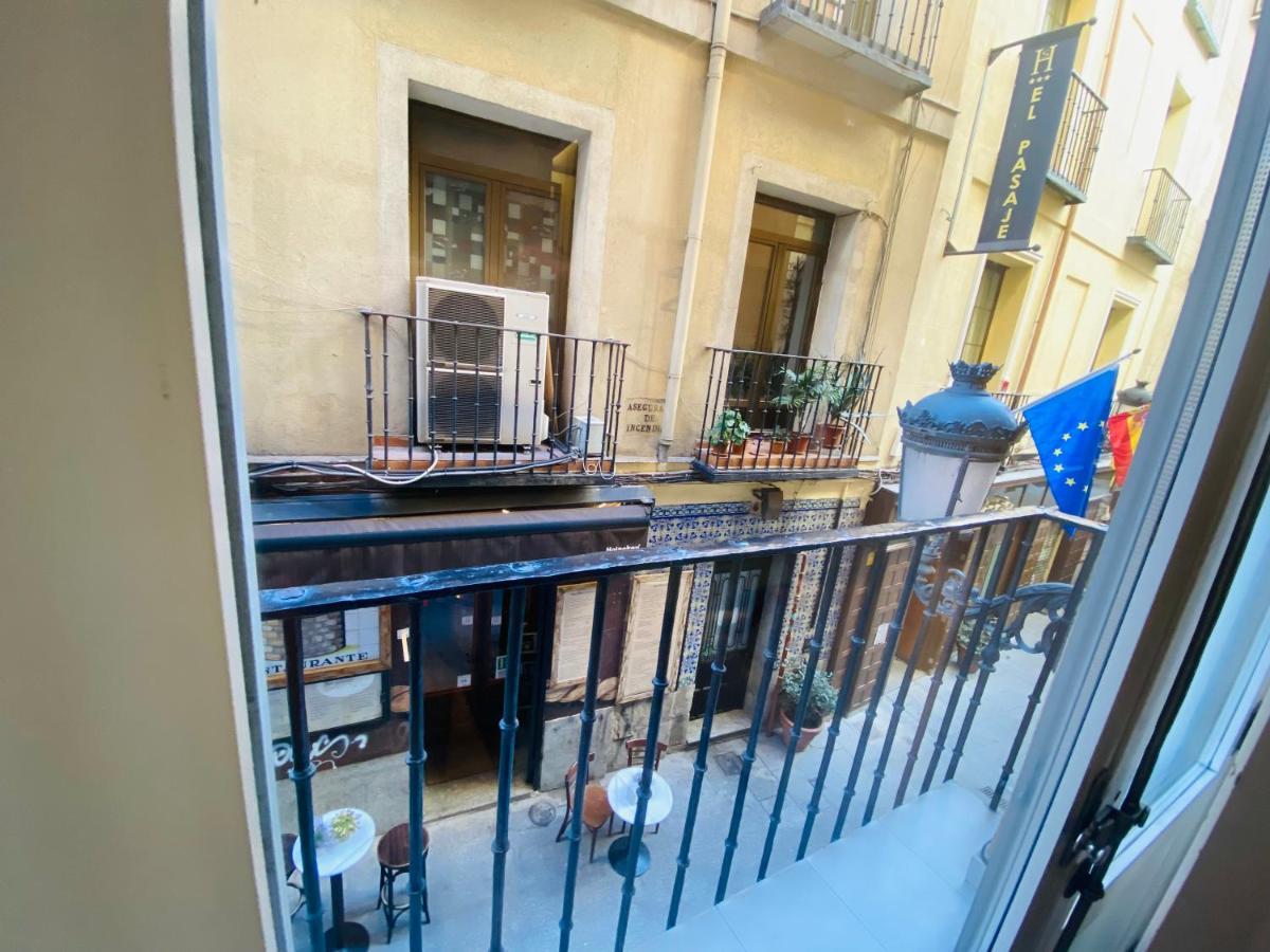 Apartamentos Puzzle Madrid Sol Exterior foto